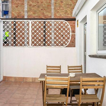 Cozy&New With Terrace Apartman L'Hospitalet de Llobregat Kültér fotó
